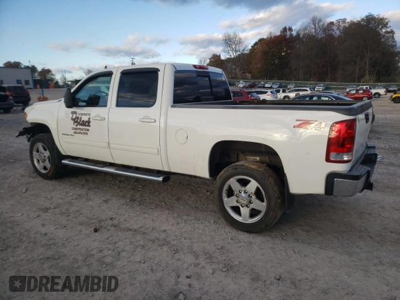 2012 GMC Sierra 2500HD SLT with VIN 1GT121C88CF199581, listed as a Copart auction lot 82166664 with 169,367 mi miles and Clean title. Bid and sale history available at DreamBid. Image 2.
