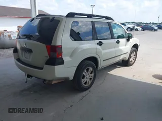 2004 Mitsubishi Endeavor LS z VIN 4A4MM21S54E043137, wystawiony jako IAAI lot #42257625 z przebiegiem 169 358 mil mil oraz . Historia ofert i sprzedaży dostępna na DreamBid. Obrazek 4.