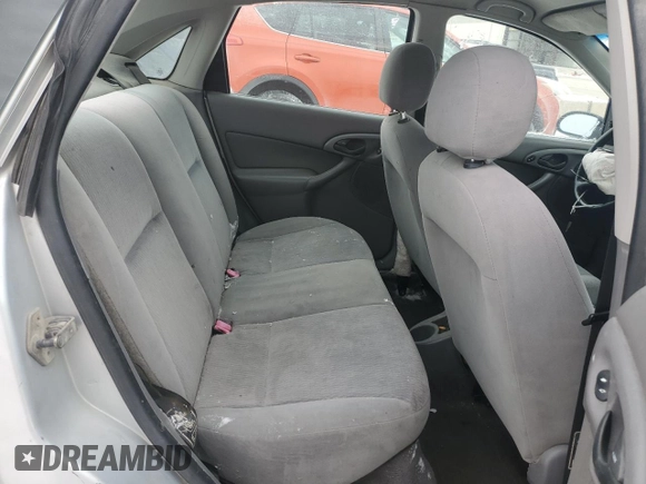 2001 Ford Focus SE with VIN 1FAFP34311W117795, listed as a Copart auction lot 44919825 with 198,412 mi miles and Salvage Title. Bid and sale history available at carsss.com. Image 10.