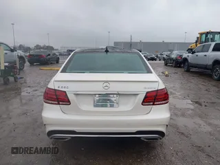 2014 Mercedes-Benz E 550 Sport with VIN WDDHF9BB3EB017140, listed as a IAAI auction lot 41424799 with 32,537 mi miles and . Bid and sale history available at DreamBid. Image 17.