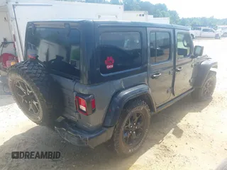 2020 Jeep Wrangler Unlimited Sport S с VIN 1C4HJXDG4LW325199, выставлен на аукционе IAAI как лот 42562063 с пробегом 18 350 миль миль и . История ставок и продаж доступна на DreamBid. Изображение 4.