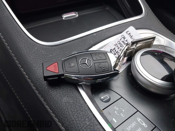 2014 Mercedes-Benz S 550 z VIN WDDUG8CB1EA013470, wystawiony jako IAAI lot #42323724 z przebiegiem 84 939 mil mil oraz . Historia ofert i sprzedaży dostępna na DreamBid. Obrazek 11.