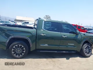 2022 Toyota Tundra Limited Hybrid с VIN 5TFJC5DB4NX002708, выставлен на аукционе IAAI как лот 42749213 с пробегом 30 726 миль миль и . История ставок и продаж доступна на DreamBid. Изображение 14.