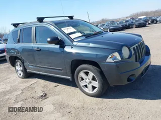 2008 Jeep Compass Sport with VIN 1J8FF47W58D714715, listed as a IAAI auction lot 41768155 with 178,455 mi miles. Bid and sale history available at carsss.com. Image 1.