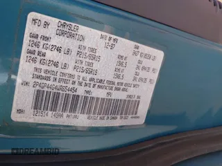 1998 Plymouth Voyager Grand SE z VIN 2P4GP44G4WR654454, wystawiony jako IAAI lot #41736791 z przebiegiem 80 000 mil mil oraz . Historia ofert i sprzedaży dostępna na DreamBid. Obrazek 9.