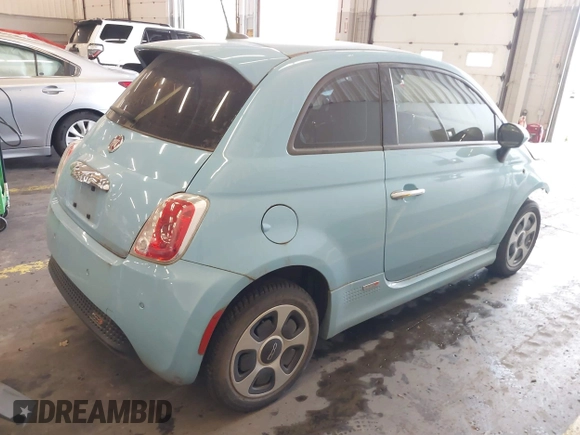 2017 FIAT 500e with VIN 3C3CFFGE7HT546071, listed as a IAAI auction lot 40858363 with 37,454 mi miles. Bid and sale history available at carsss.com. Image 4.