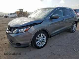 2017 Nissan Rogue SV with VIN JN1BJ1CP9HW028735, listed as a Copart auction lot 61992345 with 112,532 mi miles and Clean title. Bid and sale history available at DreamBid. Image 1.
