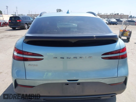 2023 Genesis GV60 Advanced z VIN KMUKCDTC8PU010482, wystawiony jako IAAI lot #42087483 z przebiegiem 92 233 mil mil oraz . Historia ofert i sprzedaży dostępna na DreamBid. Obrazek 16.