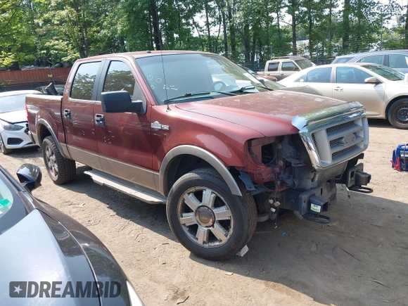 2006 Ford F-150 XLT z VIN 1FTPW14V66KC85941, wystawiony jako IAAI lot #42417636 z przebiegiem 226 057 mil mil oraz . Historia ofert i sprzedaży dostępna na DreamBid. Obrazek 1.