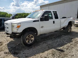 2011 Ford F-250 XL z VIN 1FT7X2BTXBEC51241, wystawiony jako Copart lot #56174055 z przebiegiem 232 259 mil mil oraz Szkody całkowita. Historia ofert i sprzedaży dostępna na DreamBid. Obrazek 1.