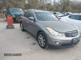 2008 Infiniti EX Journey with VIN JNKAJ09E88M305037, listed as a IAAI auction lot 41732499 with 168,203 mi miles. Bid and sale history available at carsss.com. Image 1.