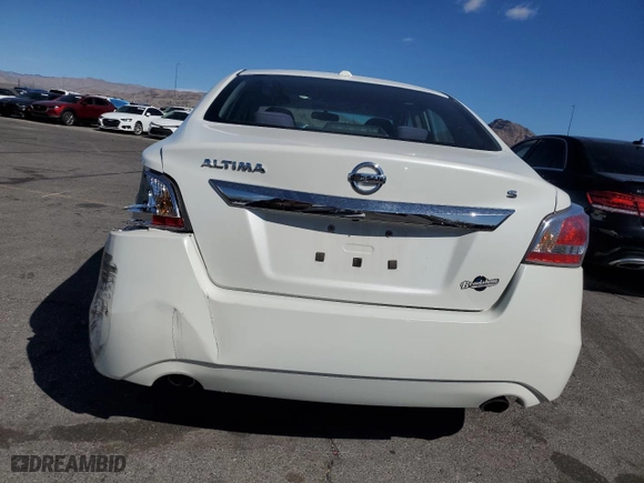 2015 Nissan Altima 2.5 S with VIN 1N4AL3AP5FN319484, listed as a Copart auction lot 50933925 with 81,388 mi miles and Salvage Title. Bid and sale history available at carsss.com. Image 6.
