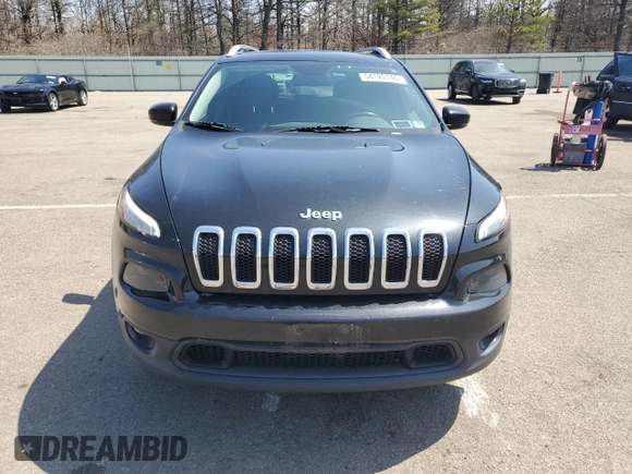 2016 Jeep Cherokee Latitude with VIN 1C4PJMCS5GW341403, listed as a Copart auction lot 54129745 with 46,707 mi miles and Salvage Title. Bid and sale history available at carsss.com. Image 5.