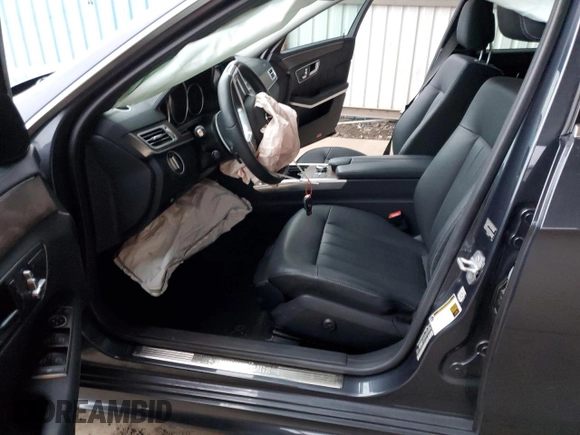 2016 Mercedes-Benz E-Class E 400 with VIN WDDHF6HB5GB187315, listed as a Copart auction lot 36560503 with 32,405 mi miles. Bid and sale history available at carsss.com. Image 7.