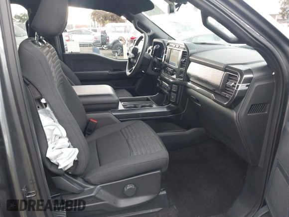 2021 Ford F-150 XL with VIN 1FTEW1CPXMFC34281, listed as a IAAI auction lot 41765916 with 115,370 mi miles. Bid and sale history available at carsss.com. Image 5.