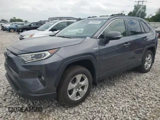 2021 Toyota RAV4 Hybrid XLE with VIN JTMRWRFV4MD116989, listed as a Copart auction lot 61999945 with 60,069 mi miles and Clean title. Bid and sale history available at DreamBid. Image 1.