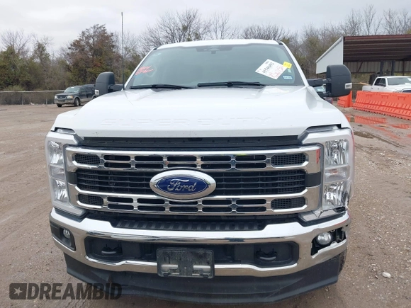 2024 Ford Super Duty F-250 SRW XL with VIN 1FT7W2BT6RED57554, listed as a IAAI auction lot 41546492 with 20,731 mi miles. Bid and sale history available at carsss.com. Image 12.