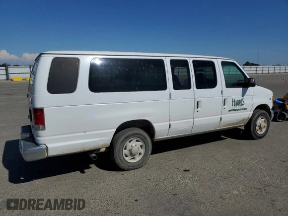 1998 Ford Econoline Wagon XL z VIN 1FBSS31LXWHA93170, wystawiony jako Copart lot #52535235 z przebiegiem 110 847 mil mil oraz Czysty tytuł • Clean title. Historia ofert i sprzedaży dostępna na DreamBid. Obrazek 3.