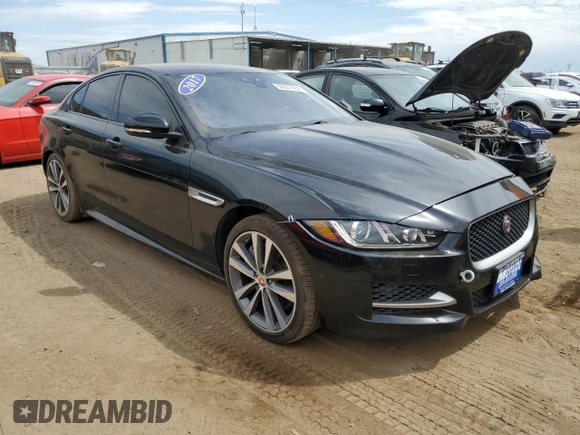 2017 Jaguar XE 35t R-Sport z VIN SAJAL4BV1HA967185, wystawiony jako Copart lot #66527464 z przebiegiem 55 510 mil mil oraz Nie do naprawy • Non repairable. Historia ofert i sprzedaży dostępna na DreamBid. Obrazek 4.