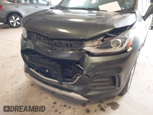 2018 Chevrolet Trax LT with VIN KL7CJPSB5JB616653, listed as a IAAI auction lot 41834321 with 65,164 mi miles and . Bid and sale history available at carsss.com. Image 6.