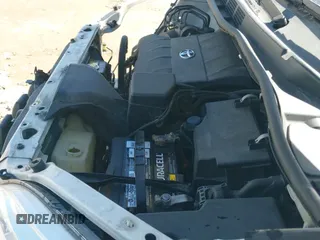 2015 Toyota Sienna XLE z VIN 5TDYK3DC7FS661582, wystawiony jako IAAI lot #41688972 z przebiegiem 145 953 mil mil oraz . Historia ofert i sprzedaży dostępna na DreamBid. Obrazek 21.