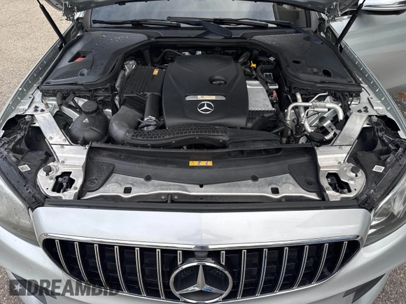 2017 Mercedes-Benz E 300 Luxury with VIN WDDZF4JB3HA096747, listed as a IAAI auction lot 42665129 with 142,397 mi miles and . Bid and sale history available at DreamBid. Image 10.