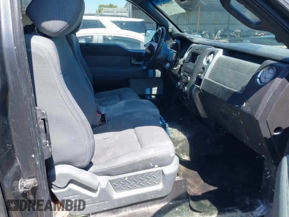2013 Ford F-150 XL z VIN 1FTEX1CM1DFC12866, wystawiony jako IAAI lot #42609926 z przebiegiem 316 081 mil mil oraz . Historia ofert i sprzedaży dostępna na DreamBid. Obrazek 5.