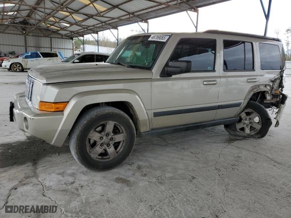 2007 Jeep Commander Sport with VIN 1J8HG48K67C602821, listed as a Copart auction lot 49789085 with 176,333 mi miles and Salvage Title. Bid and sale history available at carsss.com. Image 1.