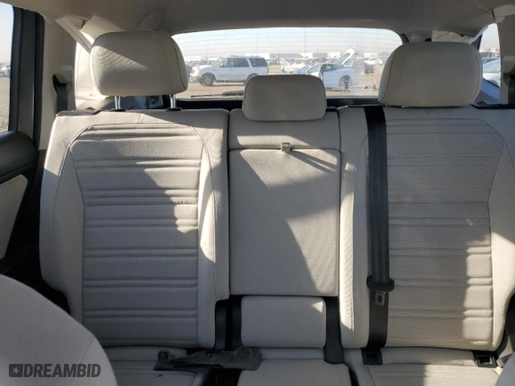 2022 Volkswagen Tiguan S with VIN 3VV1B7AX3NM156591, listed as a Copart auction lot 83825494 with 16,572 mi miles and Salvage Title. Bid and sale history available at carsss.com. Image 10.