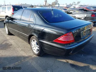 2006 Mercedes-Benz S-Class 3.7L with VIN WDBNF67JX6A473072, listed as a IAAI auction lot 41495486 with 161,762 mi miles. Bid and sale history available at carsss.com. Image 3.