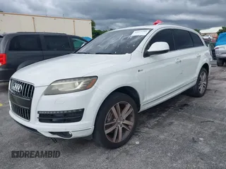 2014 Audi Q7 Premium Plus with VIN WA1LGAFE2ED018513, listed as a IAAI auction lot 42815204 with 121,094 mi miles and . Bid and sale history available at DreamBid. Image 16.