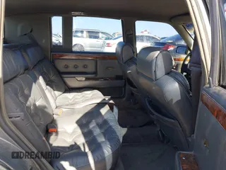 1991 Chrysler New Yorker z VIN 1C3XY66R2MD228813, wystawiony jako IAAI lot #42257734 z przebiegiem 45 786 mil mil oraz . Historia ofert i sprzedaży dostępna na DreamBid. Obrazek 8.