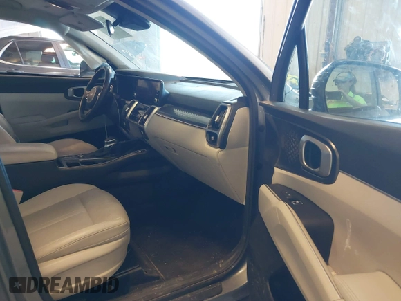 2022 Kia Sorento S with VIN 5XYRL4LC8NG123705, listed as a IAAI auction lot 42231243 with 90,031 mi miles and . Bid and sale history available at DreamBid. Image 5.