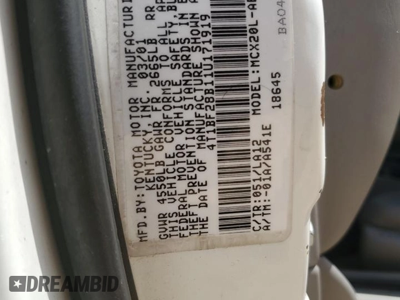 2001 Toyota Avalon XL with VIN 4T1BF28B11U171919, listed as a Copart auction lot 55977855 with 189,840 mi miles and Salvage Title. Bid and sale history available at DreamBid. Image 12.