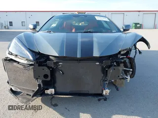 2024 Chevrolet Corvette 2LT z VIN 1G1YB2D47R5112325, wystawiony jako IAAI lot #42007944 z przebiegiem 11 725 mil mil oraz . Historia ofert i sprzedaży dostępna na DreamBid. Obrazek 13.