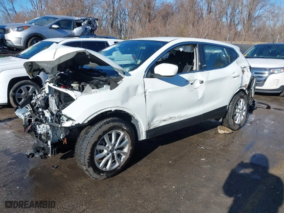 2021 Nissan Rogue Sport S with VIN JN1BJ1AV1MW306958, listed as a IAAI auction lot 41029311 with 56,890 mi miles. Bid and sale history available at carsss.com. Image 19.