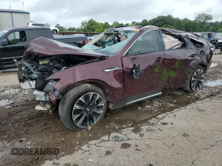 2024 Mazda CX-90 Premium with VIN JM3KKDHAXR1107854, listed as a Copart auction lot 60714955 with 7,802 mi miles and Salvage title. Bid and sale history available at DreamBid. Image 1.