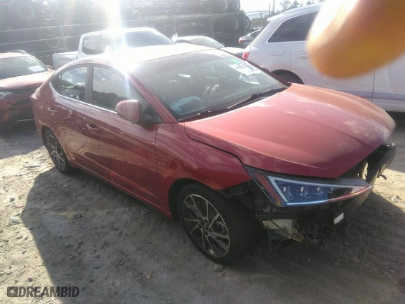 2019 Hyundai Elantra SEL with VIN 5NPD84LF4KH486061, listed as a IAAI auction lot 40950500 with 80,290 mi miles. Bid and sale history available at carsss.com. Image 1.