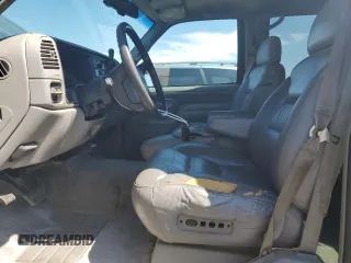 1996 GMC Yukon with VIN 1GKEK13R3TJ750284, listed as a Copart auction lot 69022244 with 266,366 mi miles and Salvage Title. Bid and sale history available at carsss.com. Image 7.