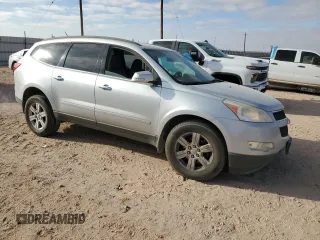 2012 Chevrolet Traverse 1LT with VIN 1GNKRGED4CJ363362, listed as a Copart auction lot 45903905 with 143,053 mi miles and Salvage Title. Bid and sale history available at DreamBid. Image 4.