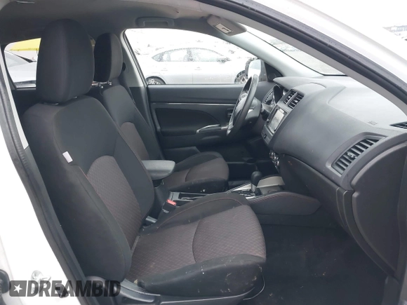 2018 Mitsubishi Outlander Sport ES 2.0 with VIN JA4AP3AU0JU002516, listed as a IAAI auction lot 41425391 with 104,574 mi miles. Bid and sale history available at carsss.com. Image 5.