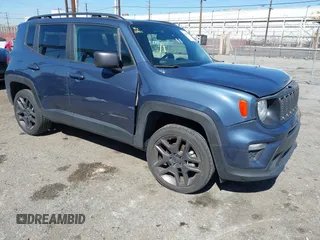 2021 Jeep Renegade Latitude with VIN ZACNJDBB1MPM98182, listed as a IAAI auction lot 41676689 with 53,731 mi miles. Bid and sale history available at carsss.com. Image 1.