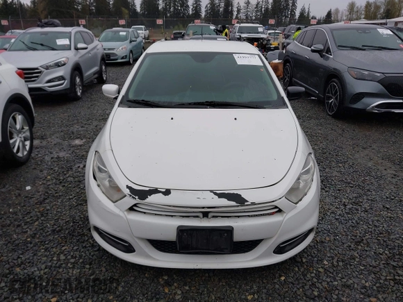 2013 Dodge Dart SE z VIN 1C3CDFAA1DD295561, wystawiony jako IAAI lot #41993777 z przebiegiem 182 390 mil mil oraz . Historia ofert i sprzedaży dostępna na DreamBid. Obrazek 12.