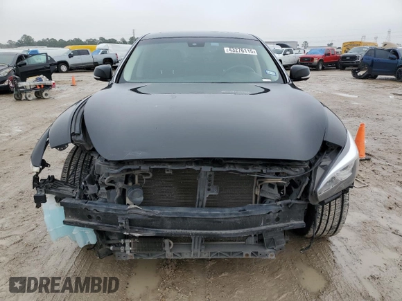 2018 Infiniti Q70 Luxe with VIN JN1BY1ARXJM220246, listed as a Copart auction lot 43276115 with 133,292 mi miles and Salvage title. Bid and sale history available at DreamBid. Image 5.