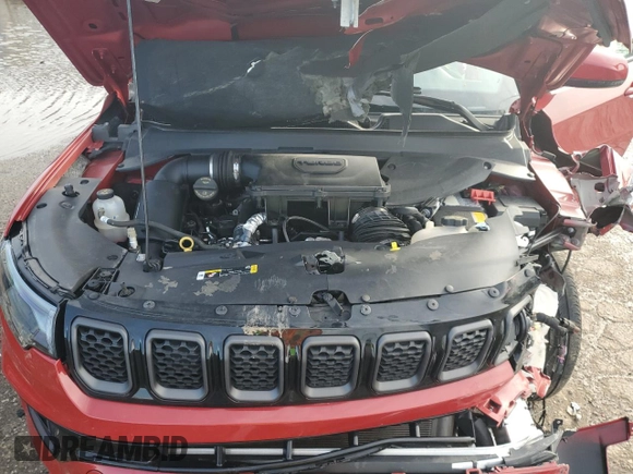 2023 Jeep Compass (RED) Edition z VIN 3C4NJDCN2PT559502, wystawiony jako Copart lot #50027625 z przebiegiem 16 761 mil mil oraz Szkoda całkowita • Salvage title. Historia ofert i sprzedaży dostępna na DreamBid. Obrazek 14.