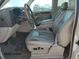 2003 Cadillac Escalade EXT z VIN 3GYEK63N53G165742, wystawiony jako Copart lot #45968195 z przebiegiem 148 476 mil mil oraz Tytuł czysty. Historia ofert i sprzedaży dostępna na DreamBid. Obrazek 7.