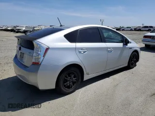 2011 Toyota Prius I with VIN JTDKN3DU4B0250126, listed as a Copart auction lot 61866925 with 227,467 mi miles and Clean title. Bid and sale history available at DreamBid. Image 3.