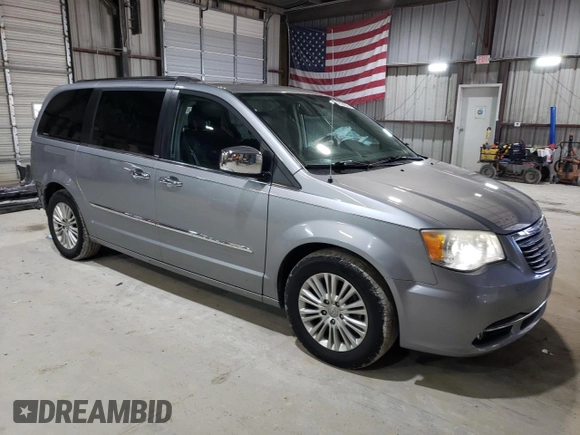 2014 Chrysler Town & Country Limited with VIN 2C4RC1GG8ER113361, listed as a Copart auction lot 47634065 with 154,803 mi miles and Salvage Title. Bid and sale history available at DreamBid. Image 4.