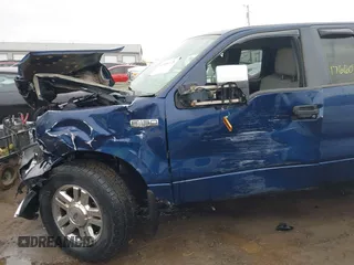 2008 Ford F-150 XLT with VIN 1FTPX14V58FB23534, listed as a IAAI auction lot 41696193 with 176,603 mi miles. Bid and sale history available at carsss.com. Image 17.