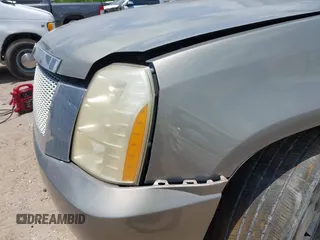 2007 Cadillac Escalade ESV with VIN 1GYFK66877R354599, listed as a IAAI auction lot 42286079 with 198,438 mi miles and . Bid and sale history available at DreamBid. Image 6.